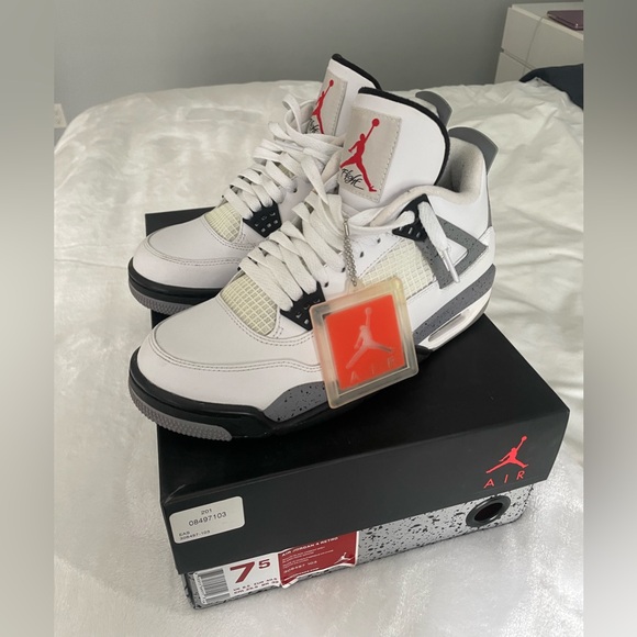 2012 jordan cement 4’s - Picture 9 of 16